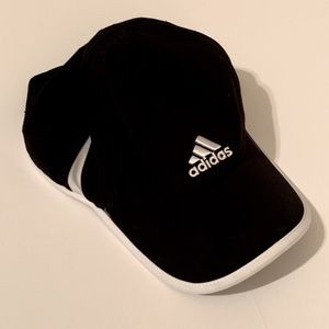 Black Adidas women’s hat